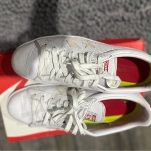 Converse all stars